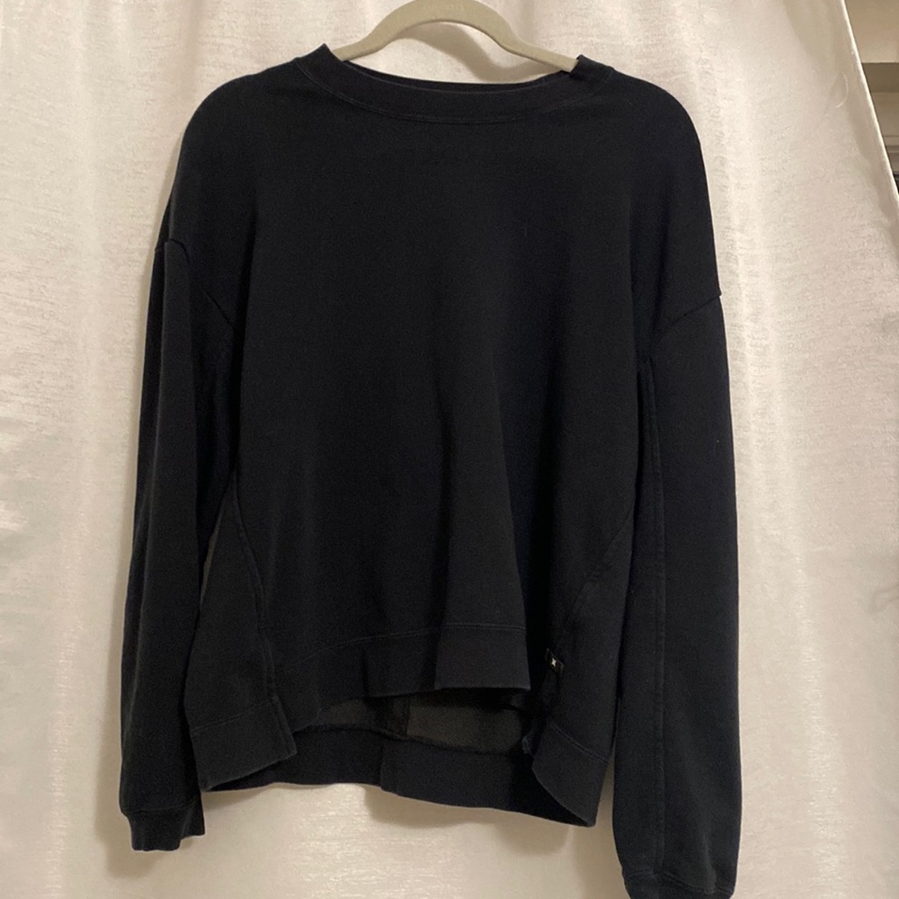 Hurley, size M, open back